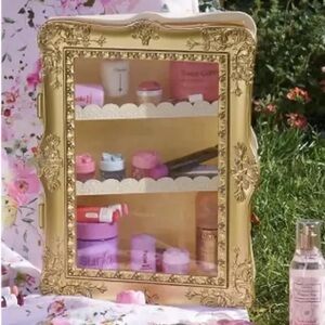 Gilded Display Shelf Five Below TikTok Viral Gold Brand New in box Room2Room